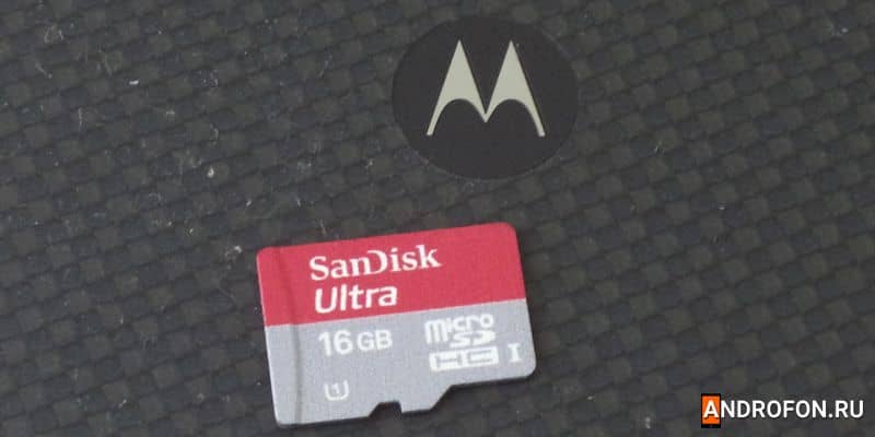 MicroSD карта Sandisk серии Ultra.